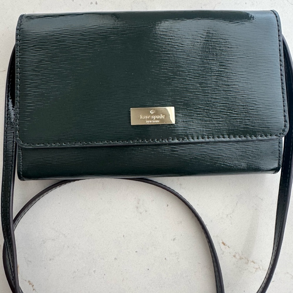 Kate spade Elegant Green Leather Crossbody Bag